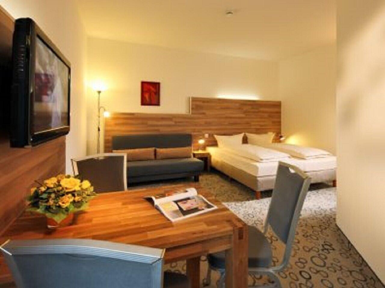 Petul Apart Hotel Am Ruhrbogen โบคุห์ม ภายนอก รูปภาพ