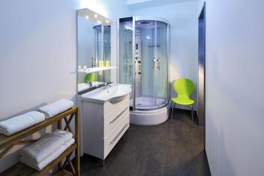 Petul Apart Hotel Am Ruhrbogen โบคุห์ม ภายนอก รูปภาพ