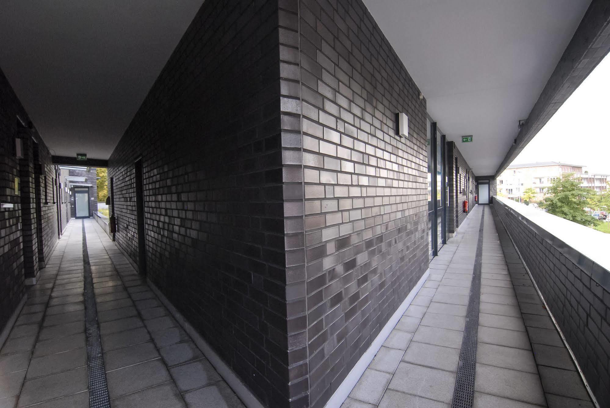 Petul Apart Hotel Am Ruhrbogen โบคุห์ม ภายนอก รูปภาพ